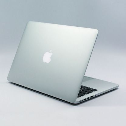 Picture of Apple computer - vendor1